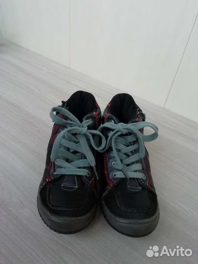 Ботинки демисезонные