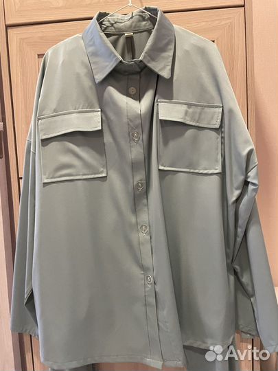 Брючный костюм