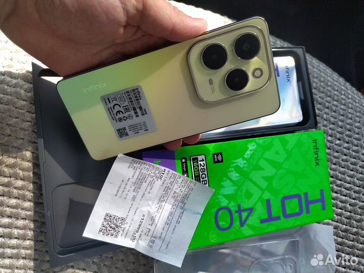 Infinix HOT 40, 8/128 ГБ