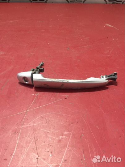Ручка двери внешняя передняя левая Toyota Camry