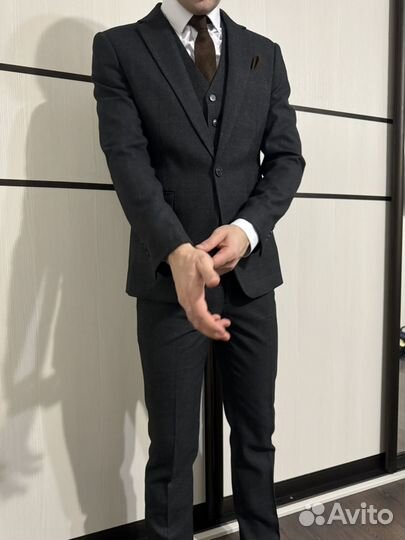 Мужской свадебный костюм