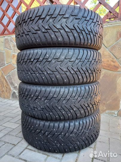 Nokian Tyres Hakkapeliitta 8 SUV 265/60 R18
