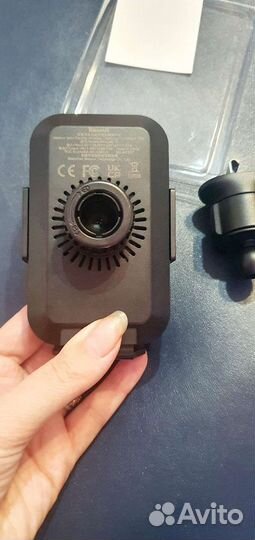 Автомобильное зарядное устройство для телефона