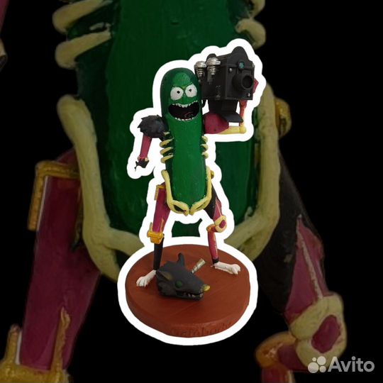 Огурчик Рик Фигурка