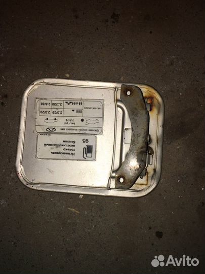 Лючок бензобака Chery Amulet
