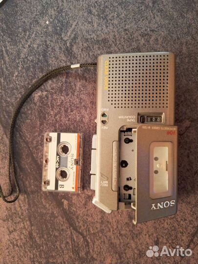 Кассетный плеер