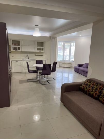 2-к. квартира, 85 м², 2/6 эт.