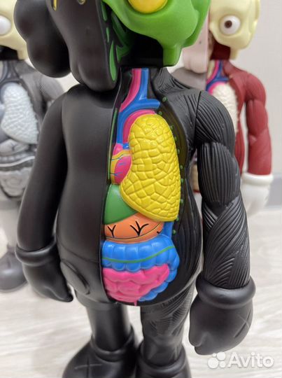 Фигурка Kaws Companion