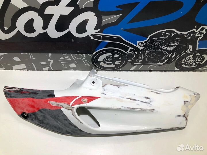 Задний пластик Honda CBR 900 RR Fairblade 1995г