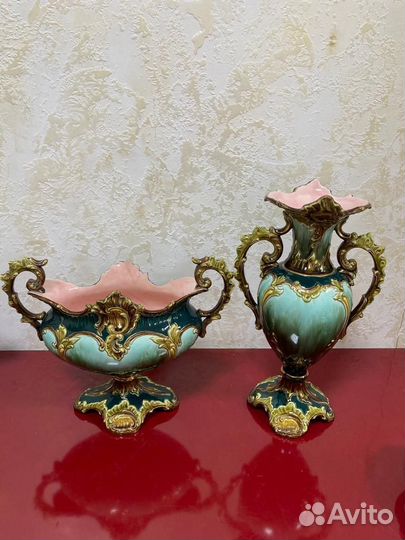 Майолика вазы