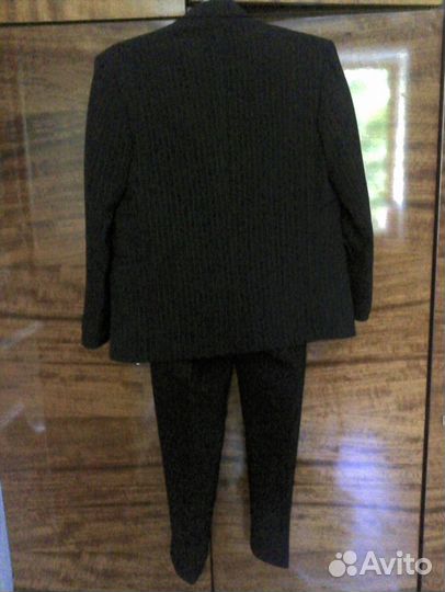 Костюм школьный