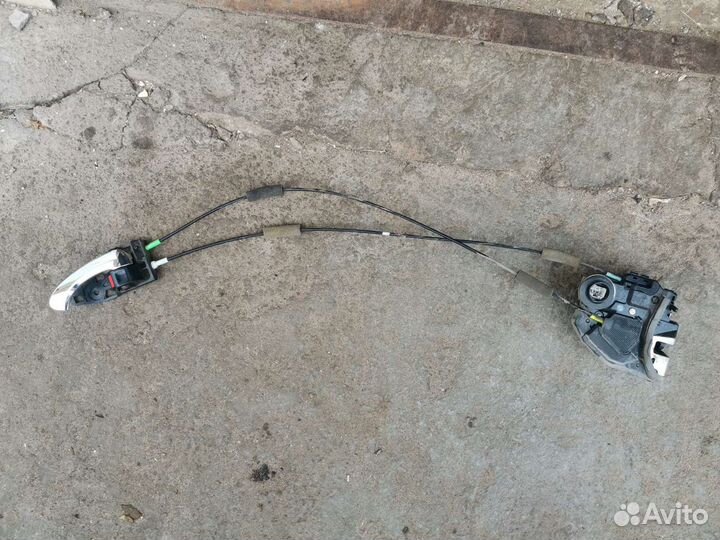 Замок задней левой двери Camry V40