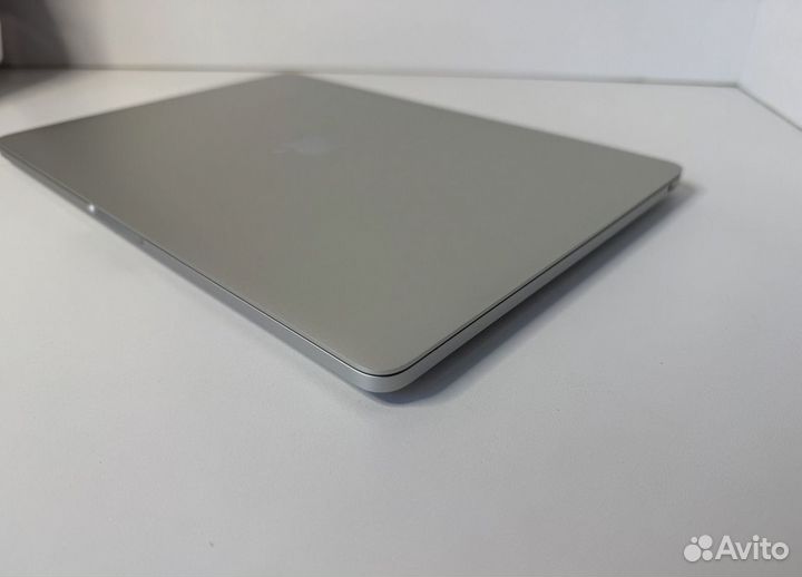 Macbook Pro 13 M1 16\1TB