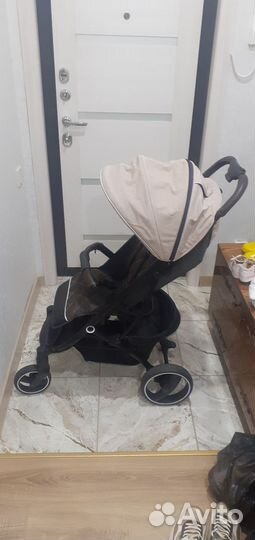 Прогулочная коляска bubago
