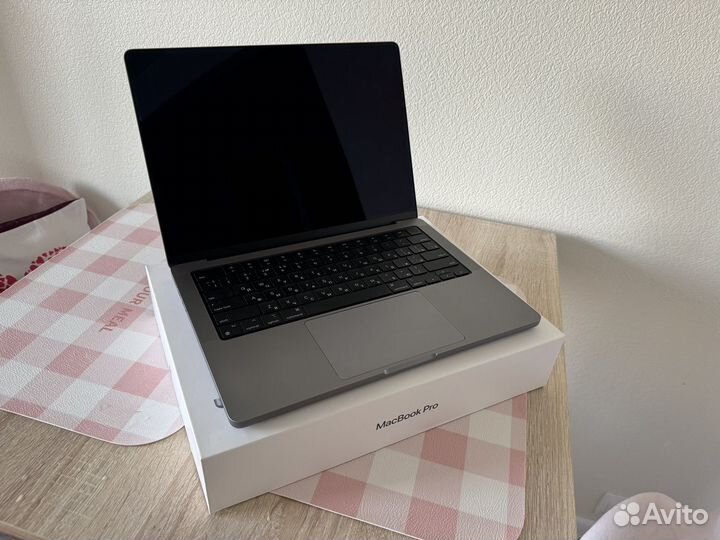 Apple MacBook Pro 14 m1 16gb 512gb