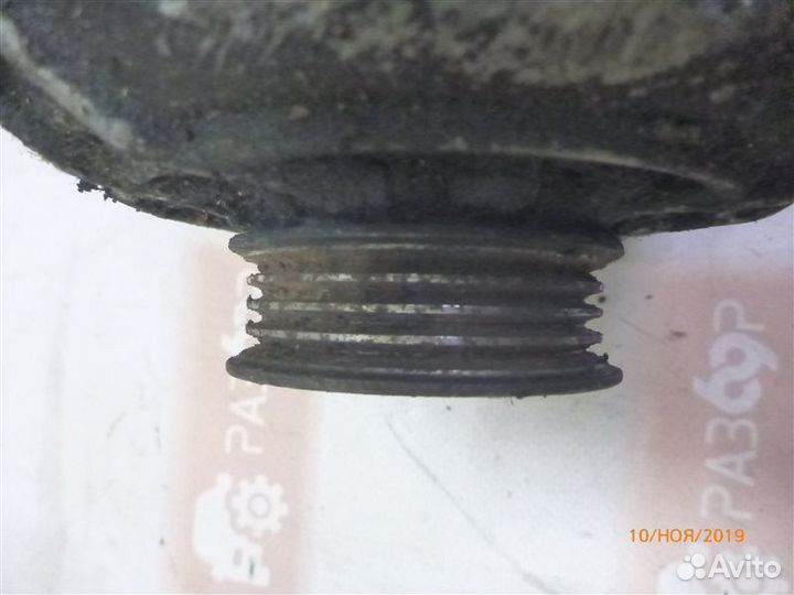 Генератор Mitsubishi Space Wagon компактвэн G63B