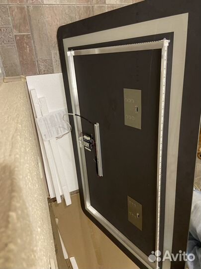 Зеркало с led подсветкой 1200*800