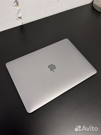 Macbook air 13 2019 года