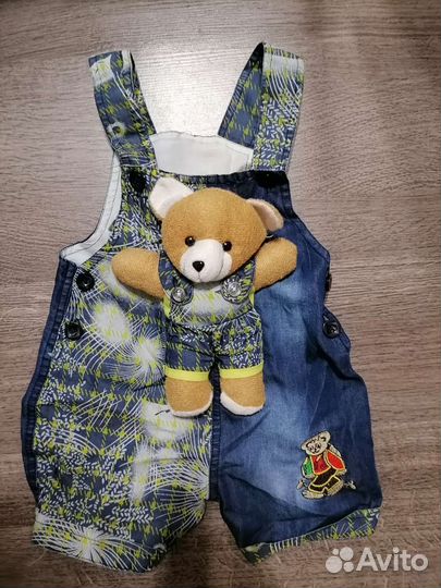 Джинсовый комбинезон на годик