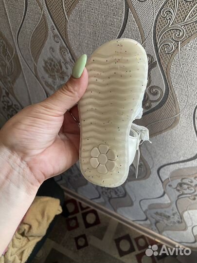 Босоножки для девочки