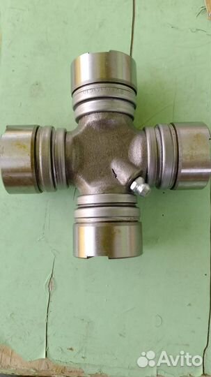 Крестовина карданного вала