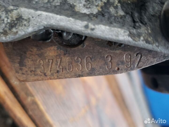 Редуктор на мэрсэдэс 124 Е класа