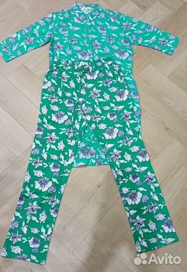 Платье XS, штаны S