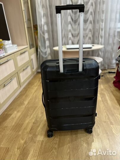 Чемодан на колесах бу