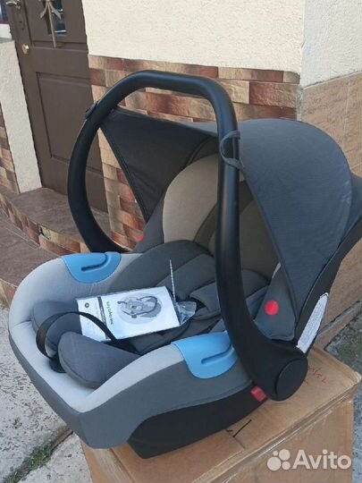 Коляска 2 в 1 и 3 в 1.HotMom