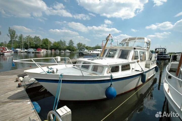 Голандская лодка 10.5 метров