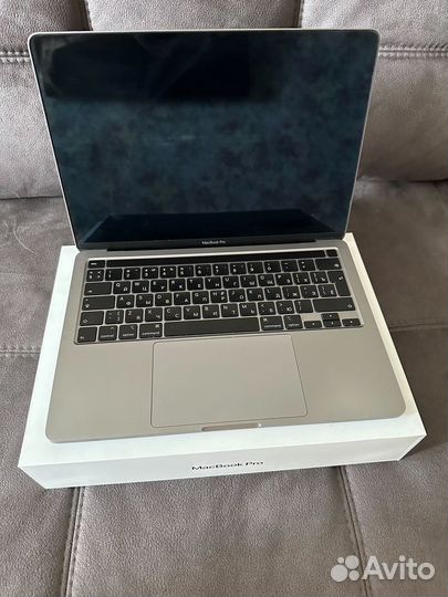 MacBook pro 13 2020 i7 32gb