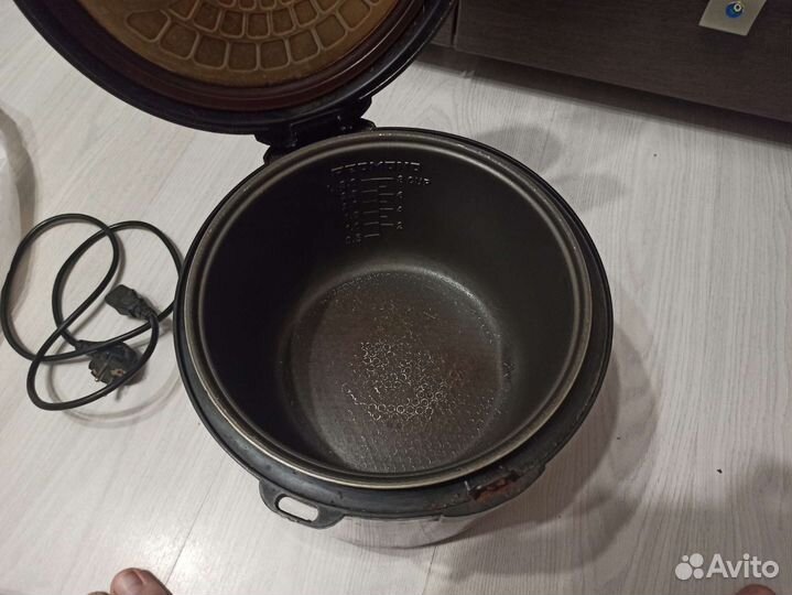 Мультиварка Redmond RMC-M4515