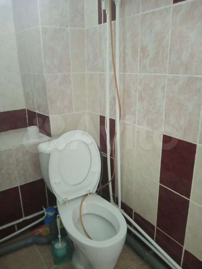 3-к. квартира, 64 м², 1/2 эт.