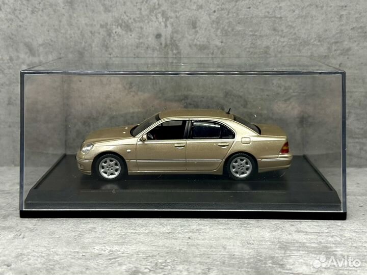 Редкая модель Lexus LS430 J-Collection 1:43