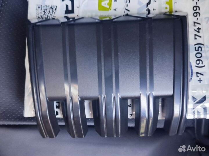 Заглушка на решётку Шкода Октавия А8