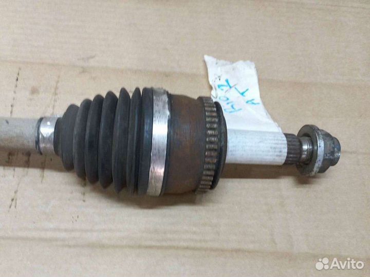 Привод правый АКПП Киа Рио 2 jb