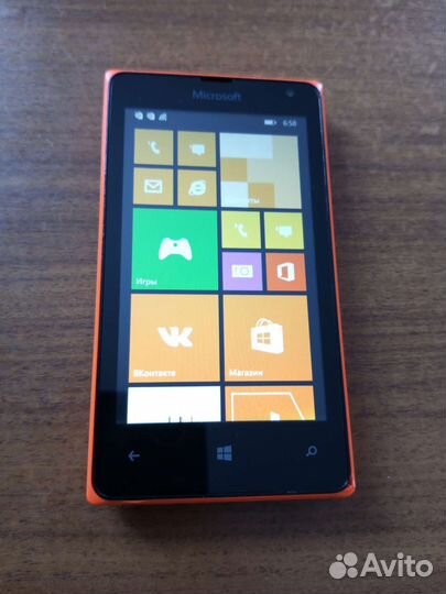 Телефон Microsoft