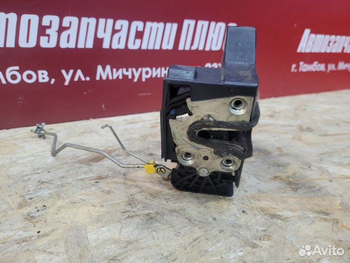 Замок двери передний левый Renault Logan