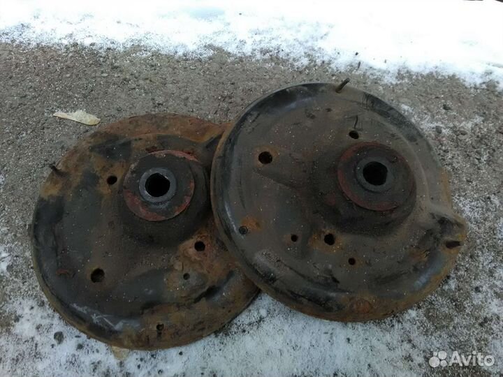 Чашки опоры стоек передних Hyundai Elantra 3 XD