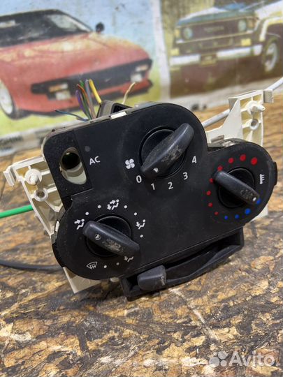 Блок печки Рено Логан 1