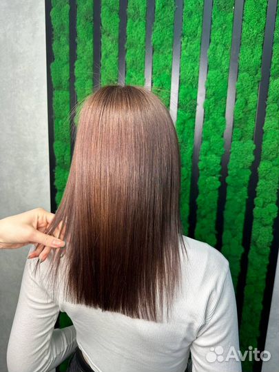 Кератиновое выпрямление волос