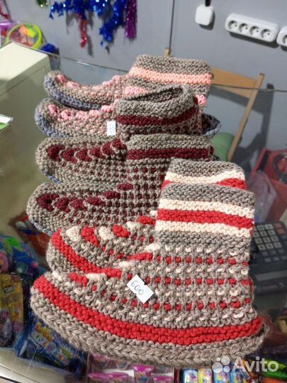 Носки вязаные ручной работы. новые