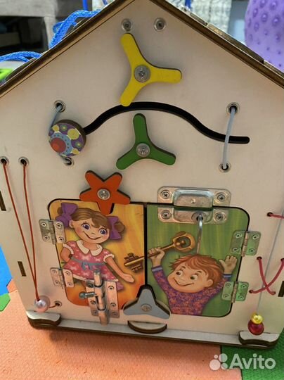 Развивающие домик и ортопидический коврик