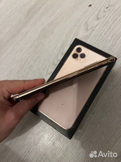 iPhone 11 Pro Max, 64 ГБ