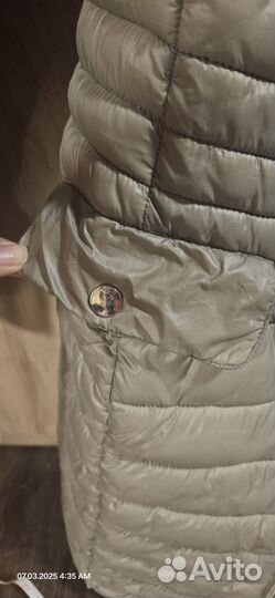 Пуховик женский тонкий 44