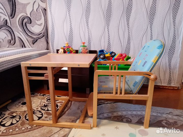 Стул-трансформер для кормления