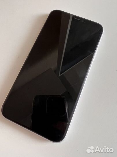 Телефон iPhone xr