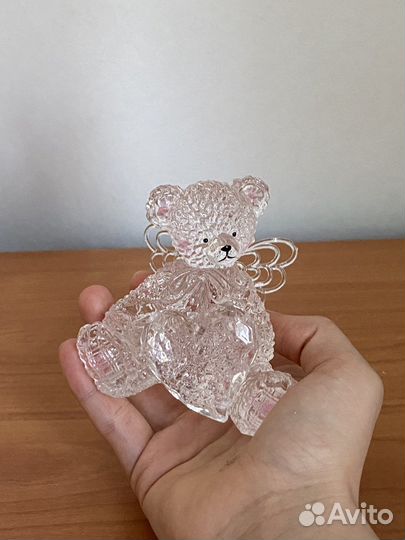 Мишка стеклянная статуэтка