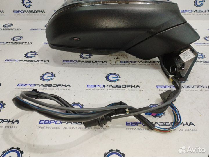 Зеркало заднего вида боковое переднее правое Audi