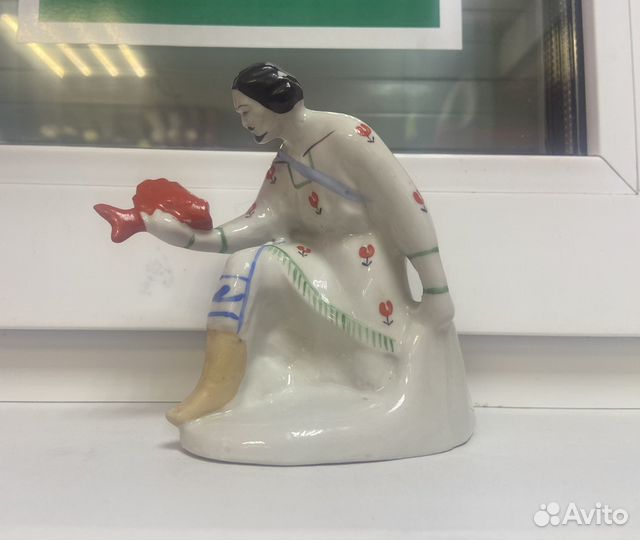 Статуэтка фарфоровая «Садко с Золотой Рыбкой»